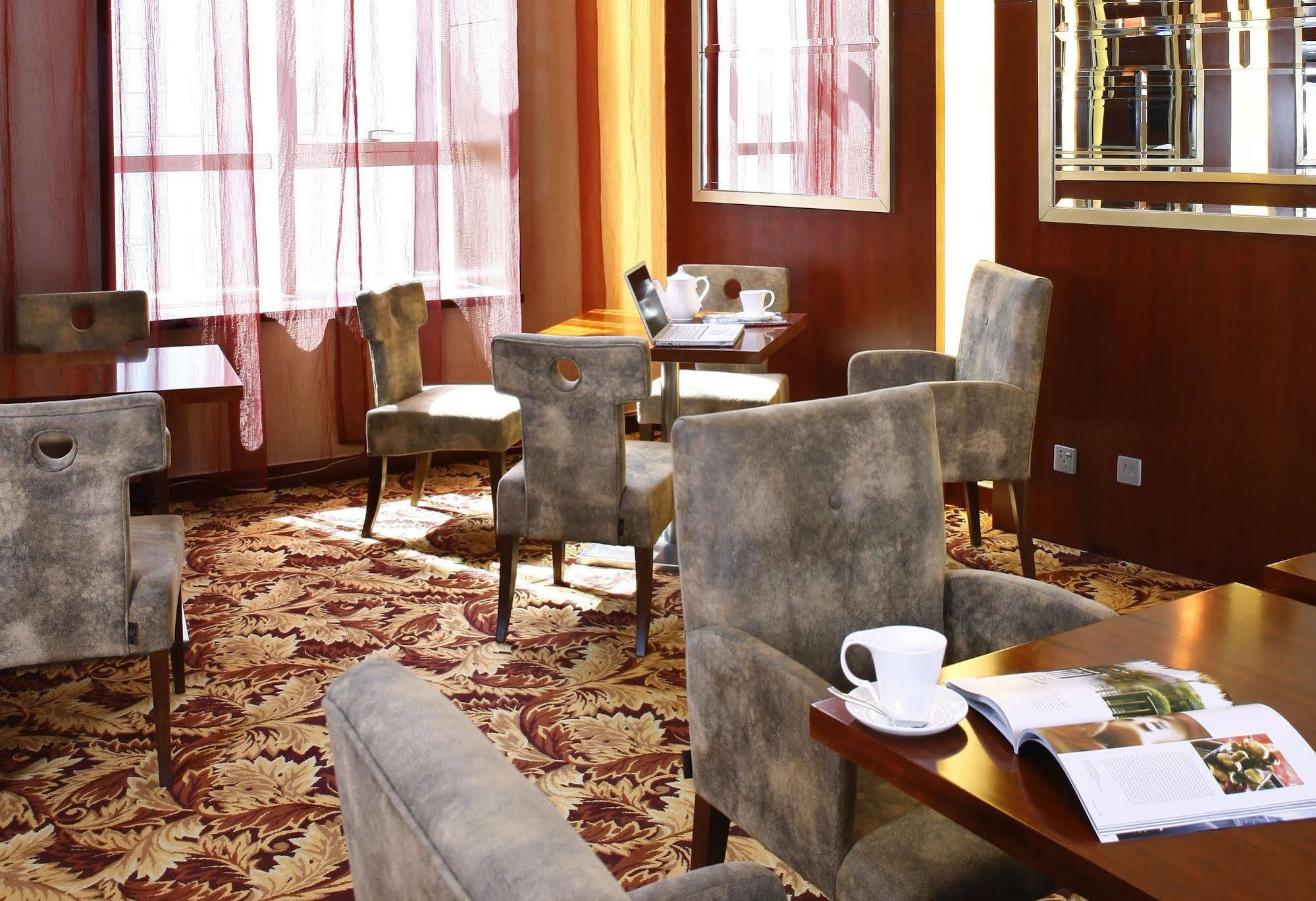 Ariva Beijing West Hotel Εξωτερικό φωτογραφία